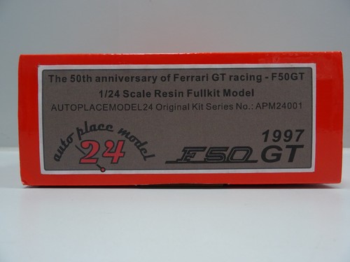 Auto place model - 24, ferrari